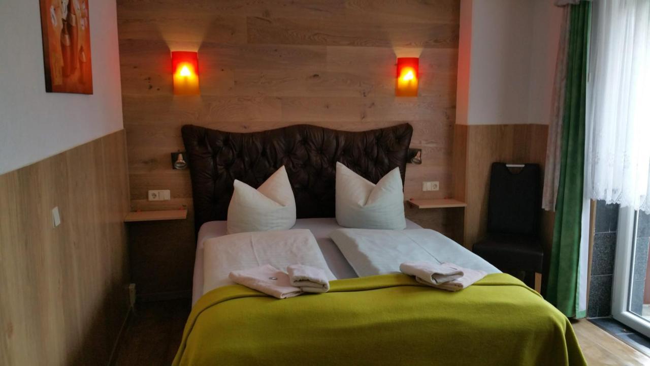 Landhotel Waldschloesschen Mit Gaststube Sohland an der Spree المظهر الخارجي الصورة
